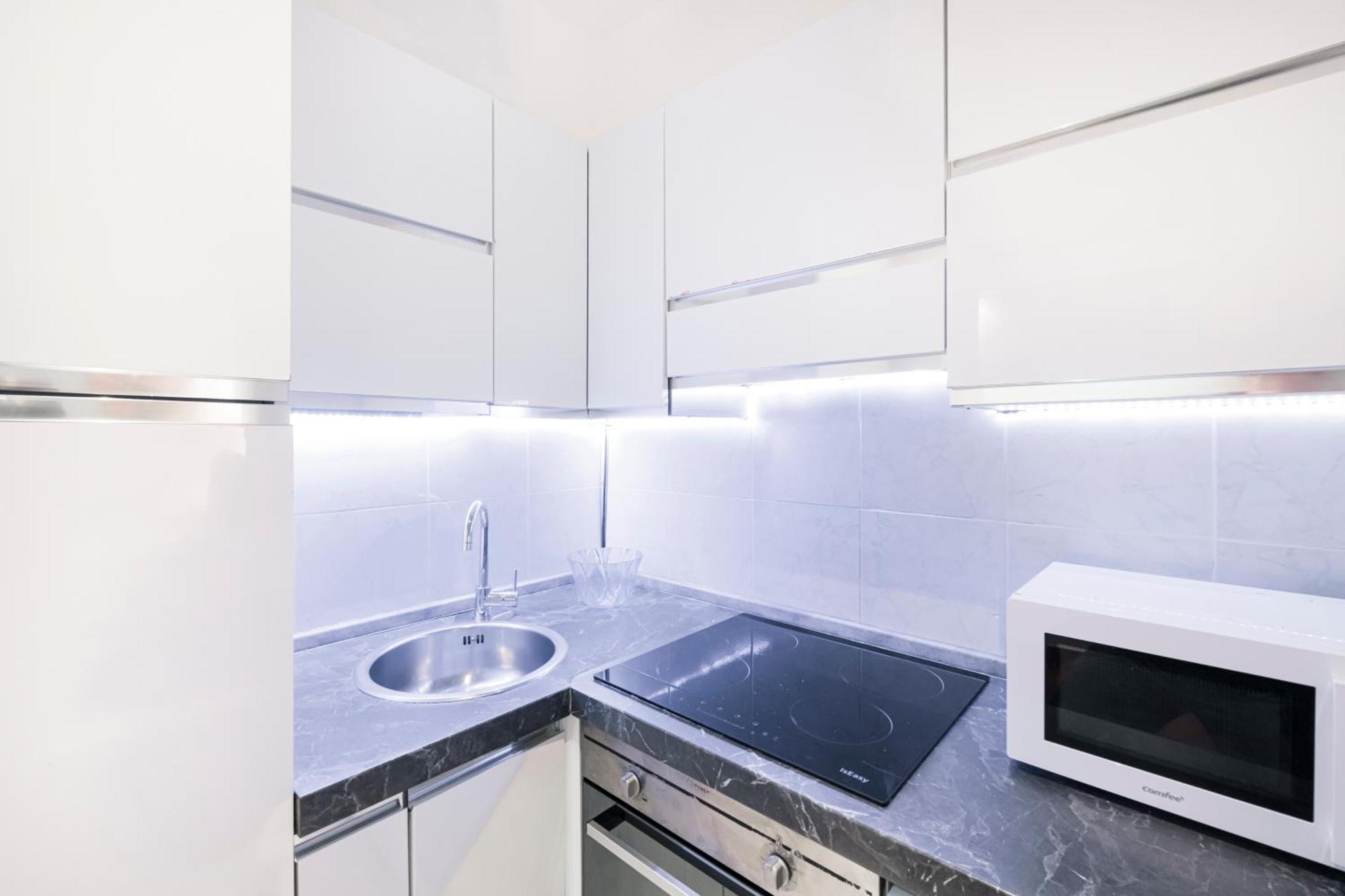 Easylife - Spacious Apartment On The First Floor In The Gae Aulenti Area Milano Exteriör bild