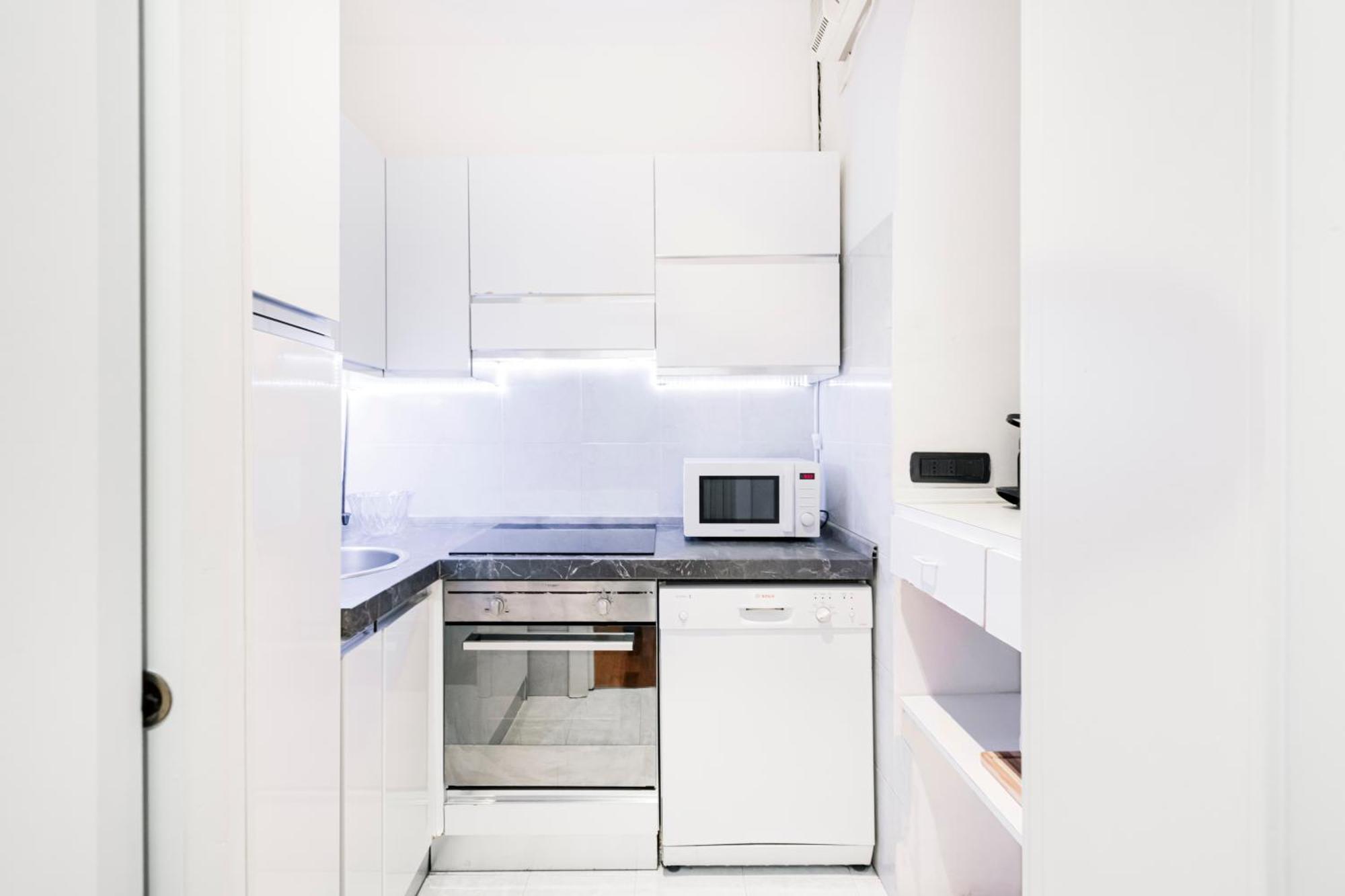 Easylife - Spacious Apartment On The First Floor In The Gae Aulenti Area Milano Exteriör bild